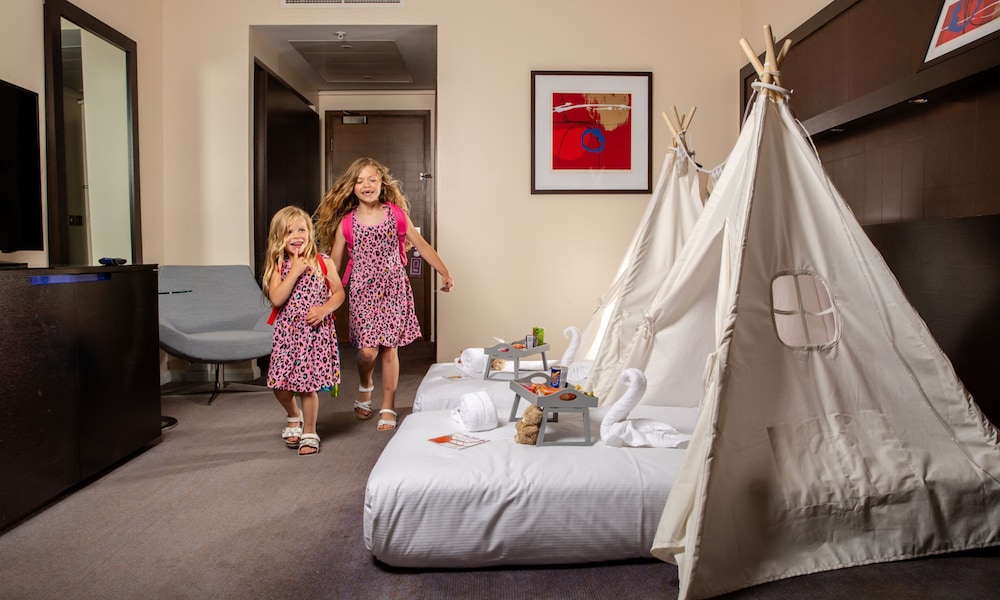Family Room, 2 Double Beds (Teepee) photo 1