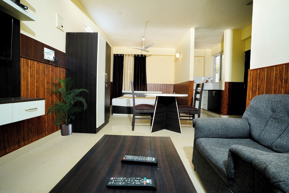 Executive Studio Suite, Balcony