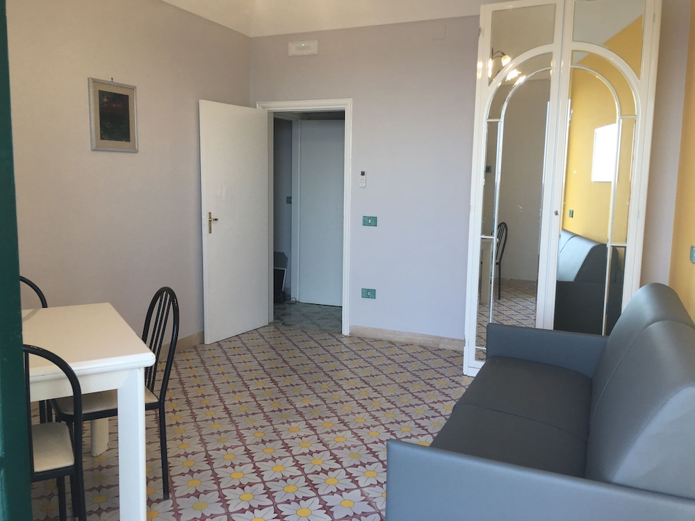 Διαμερίσματα Amalfi Design Sea View προσβάσιμα με 250 σκαλιά, Φωτογραφία 16
