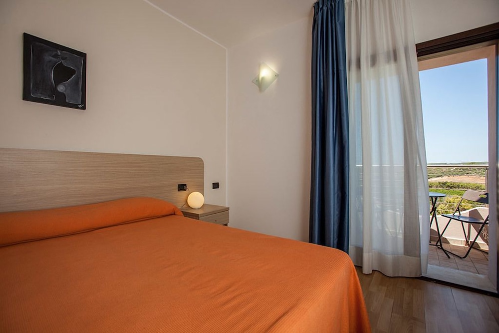 Standard Double or Twin Room photo 3
