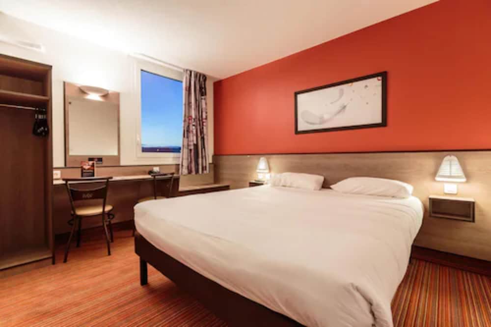 Standard Double Room photo 3