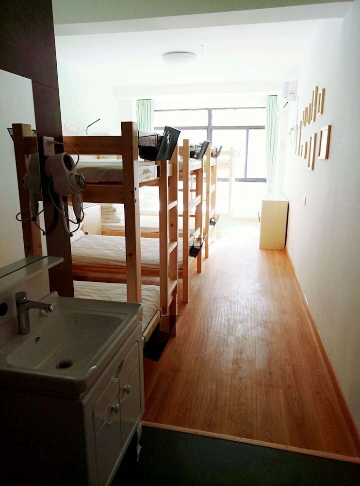 Junior Shared Dormitory photo 1