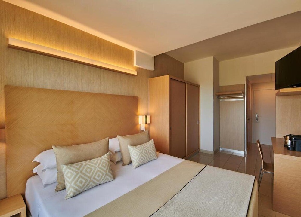 Junior Suite, Balcony - Photo 3