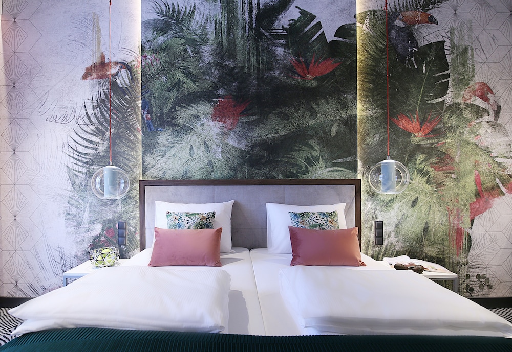 Deluxe Double Room - Photo 14