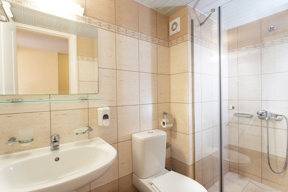 Classic Double Room, Sea View - Photo 14