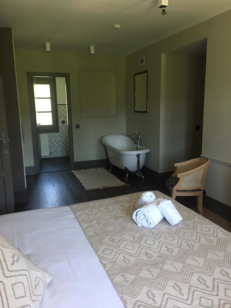 Habitación Familiar (Vistas al jardín)