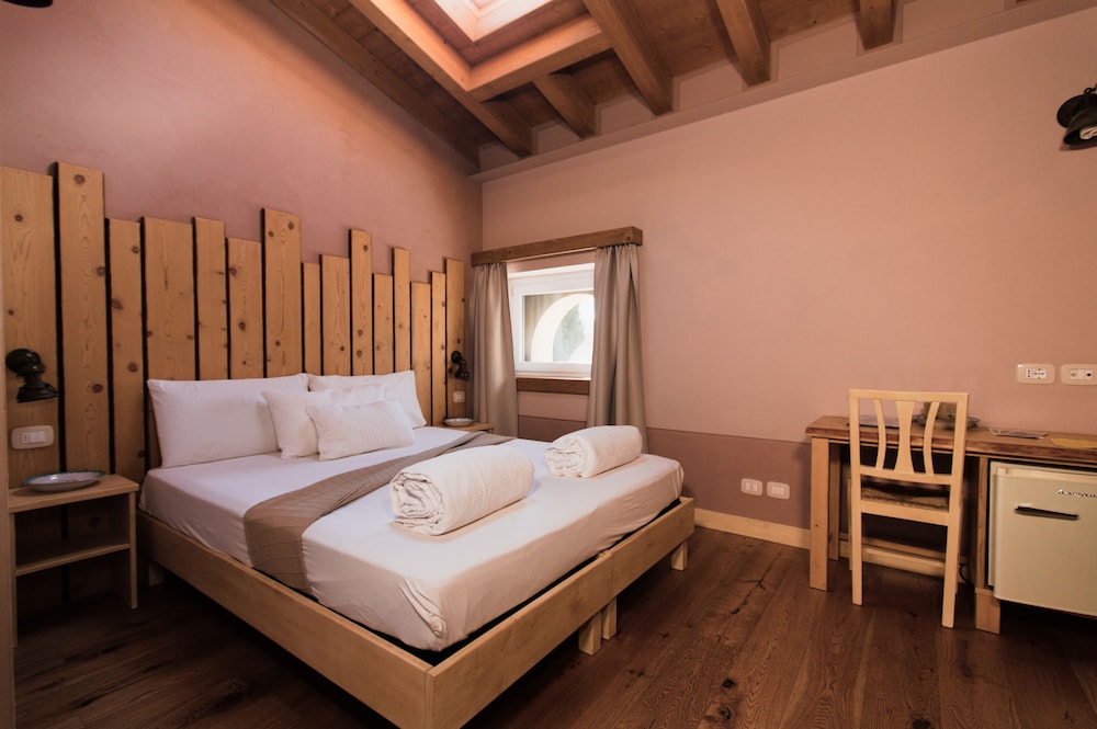 Exclusive Triple Room (Gladiolo) photo 3