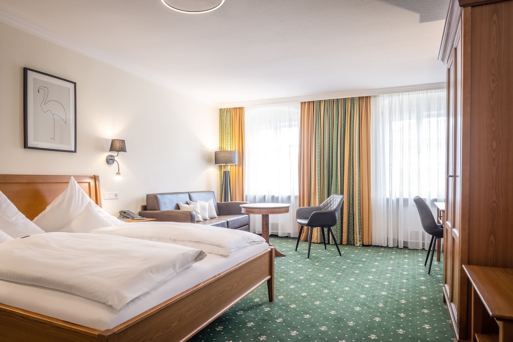 Deluxe Triple Room photo 3