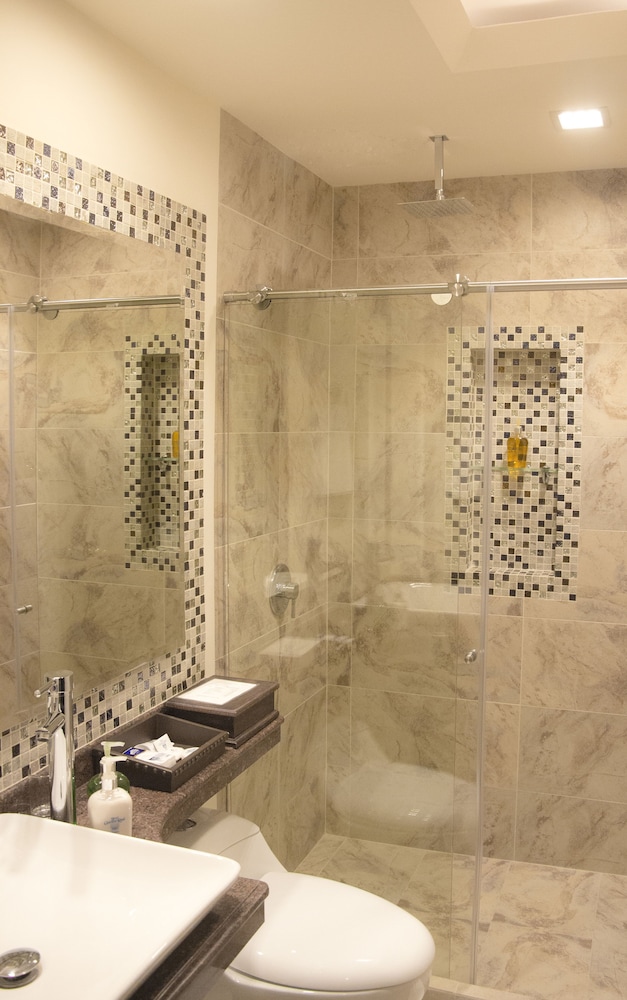 Classic Quadruple Room, 1 Bedroom - Photo 2