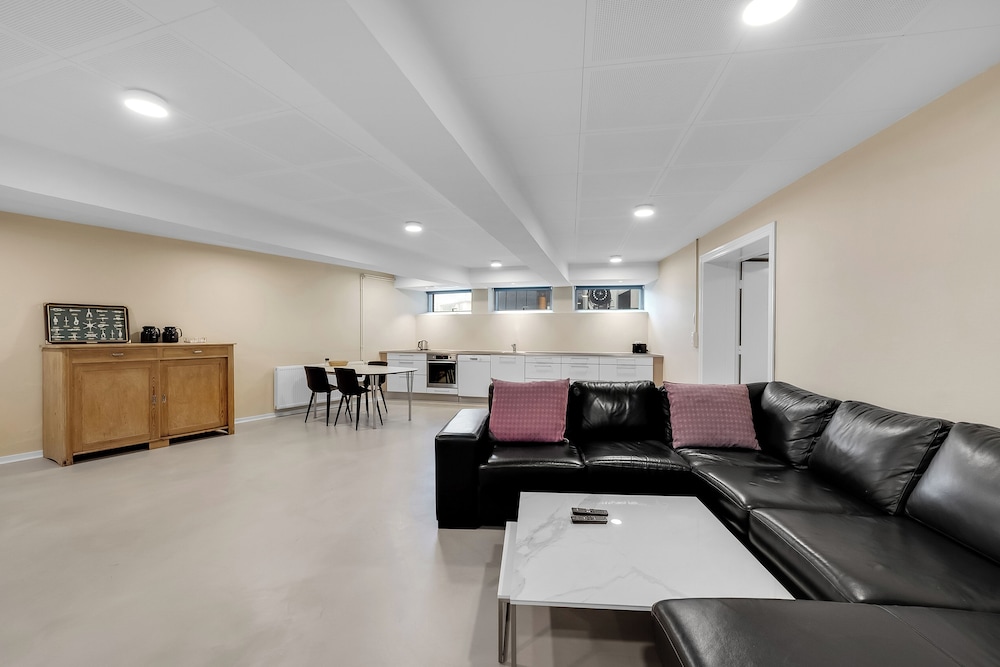 Basic Apartment, 3 Bedrooms, Non Smoking