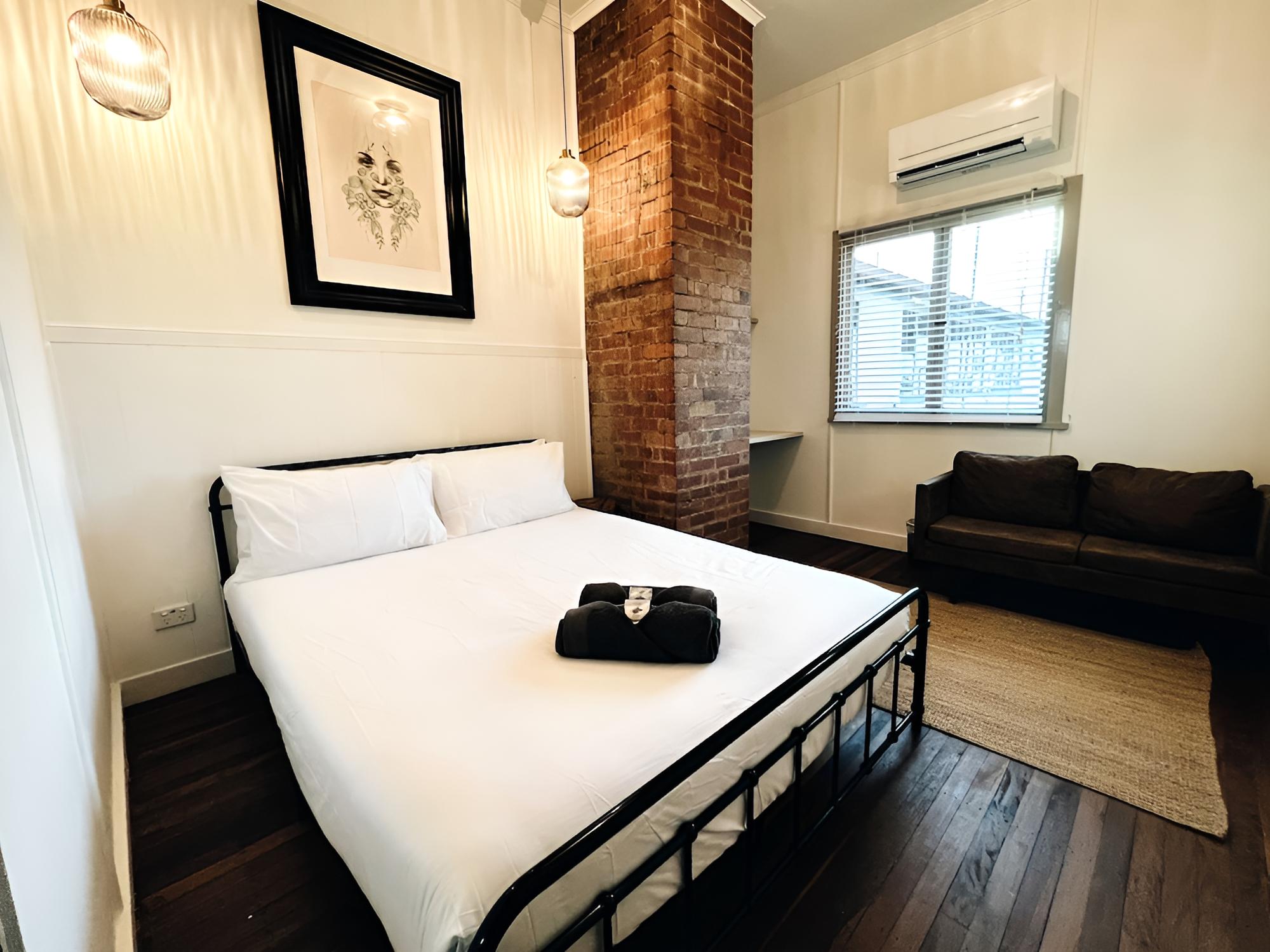 Family Triple Room, 3 Bedrooms, Non Smoking, Private Bathroom photo 1