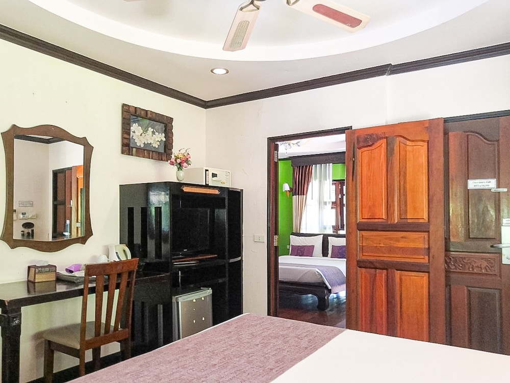 Villa Room With 2 Bedrooms - Photo 9