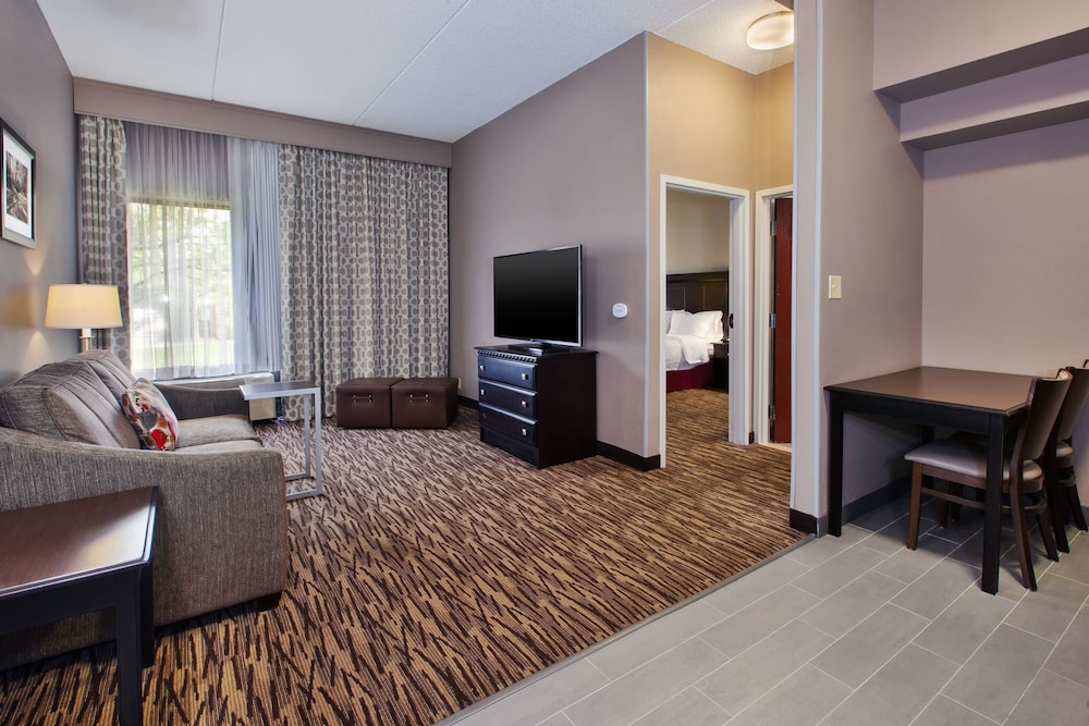 Suite, Accessible, Non Smoking - Photo 4