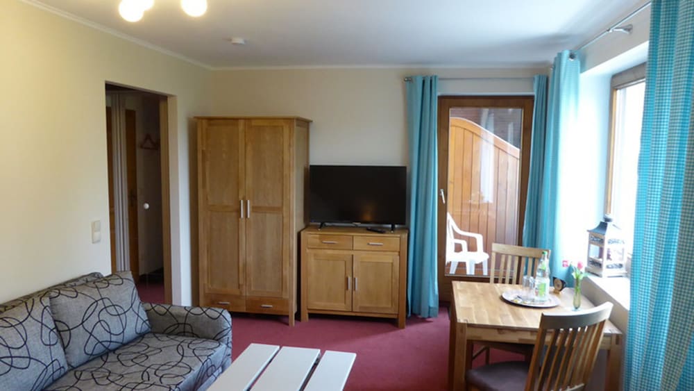 Double Room, Non Smoking photo 3