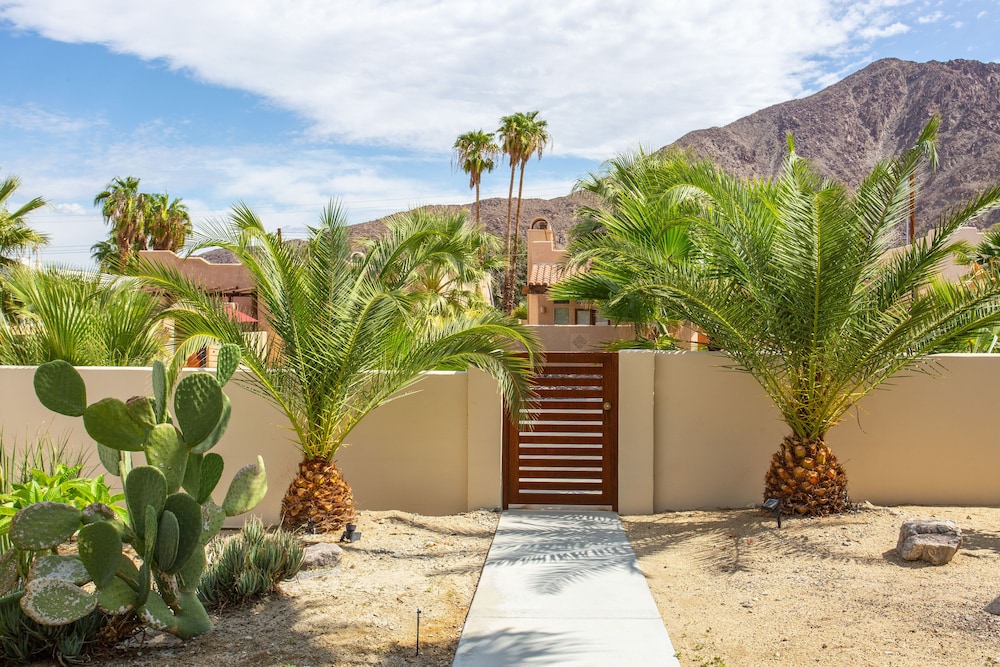 Exclusive House photo 3