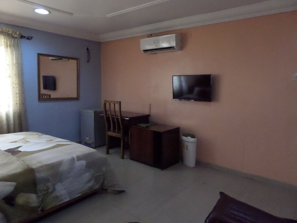 Elite Room, 1 King Bed