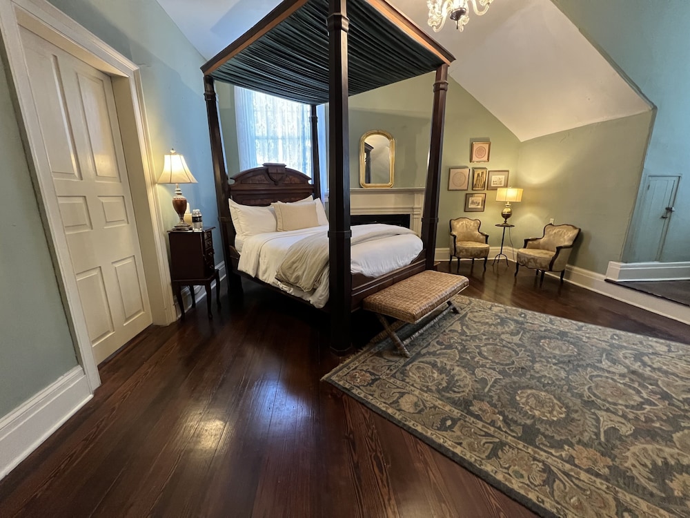 The Ruffin Stirling Room photo 1
