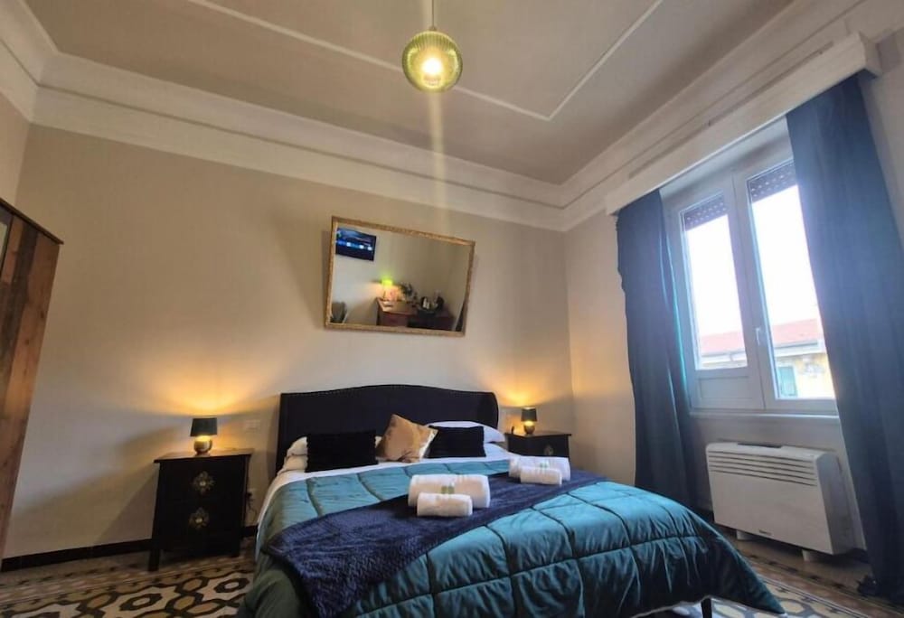 Luxury Room with city view