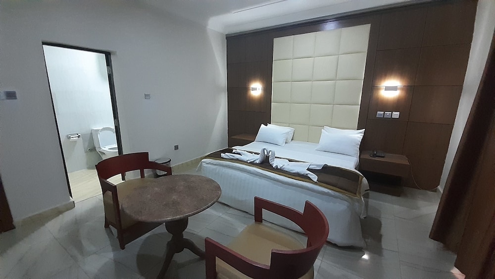 Executive Room