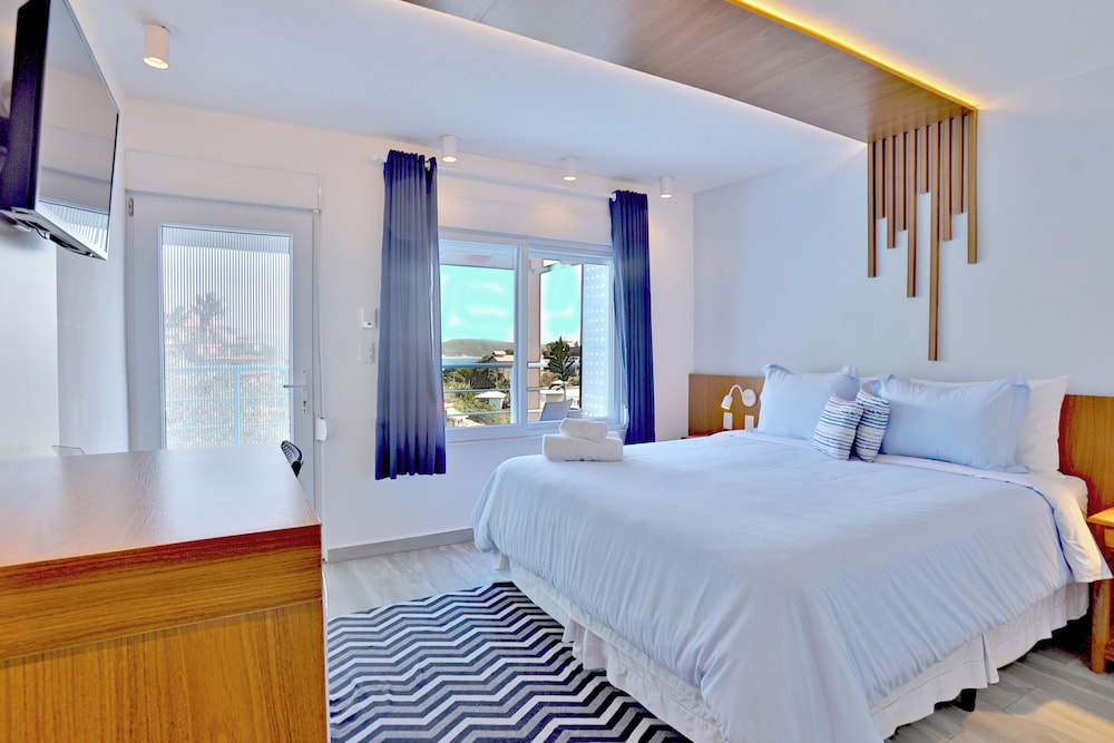 Traditional Room, 1 Queen Bed, Ocean View