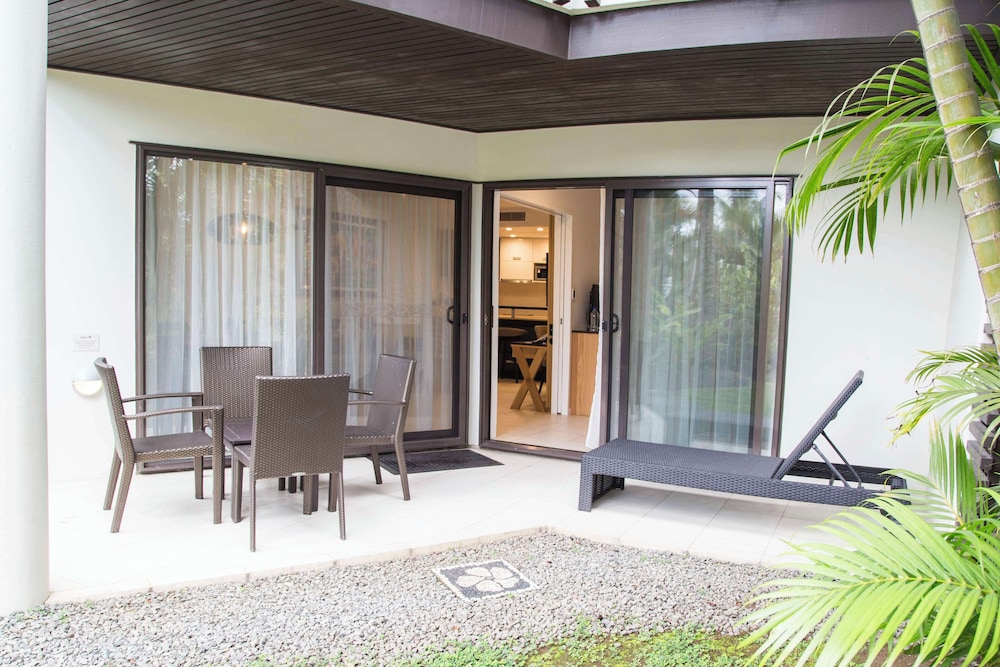 Suite, 1 Bedroom, Courtyard Area (Garden) photo 2