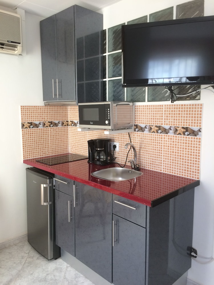 Studio, Balcony (1-2 adults) photo 3