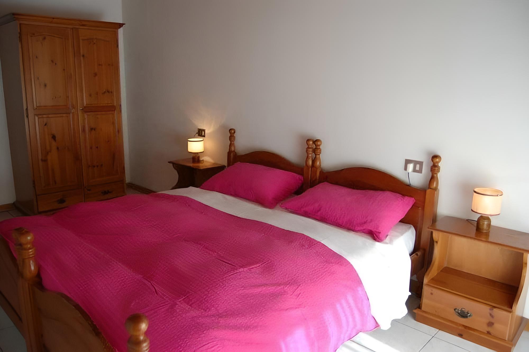 Double or Twin Room photo 2