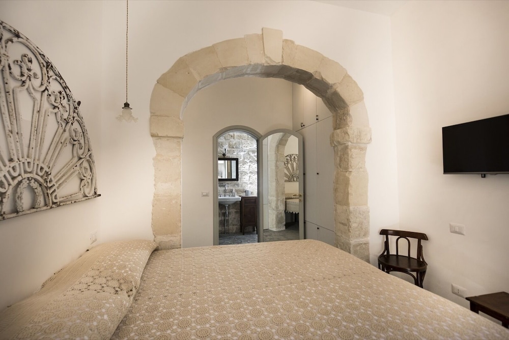 Double Room, Ground Floor (Guglielmo) photo 2