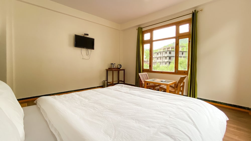 Classic Double Room