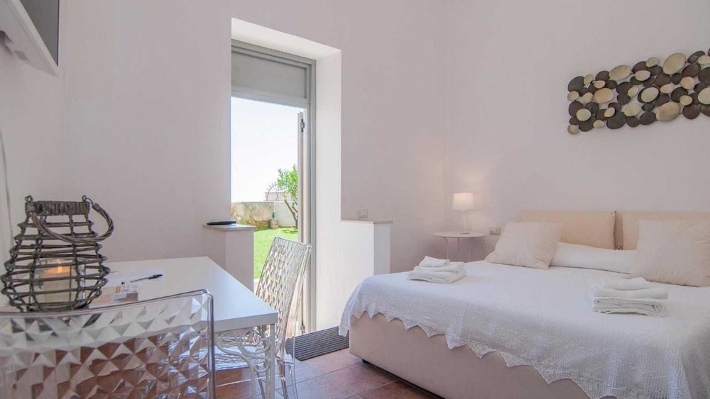 Deluxe Double Room, Garden Area photo 1