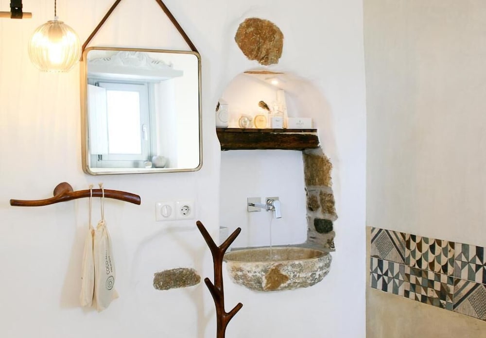 Meliti Suite photo 2