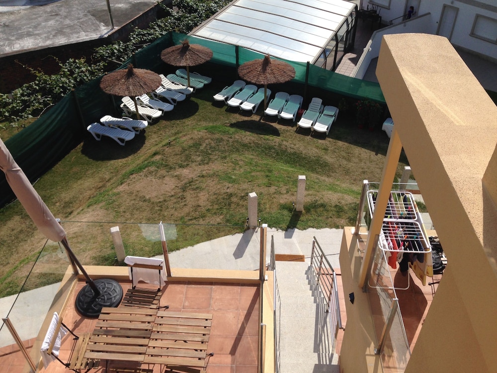 Panoramic Apartment, Pool View
