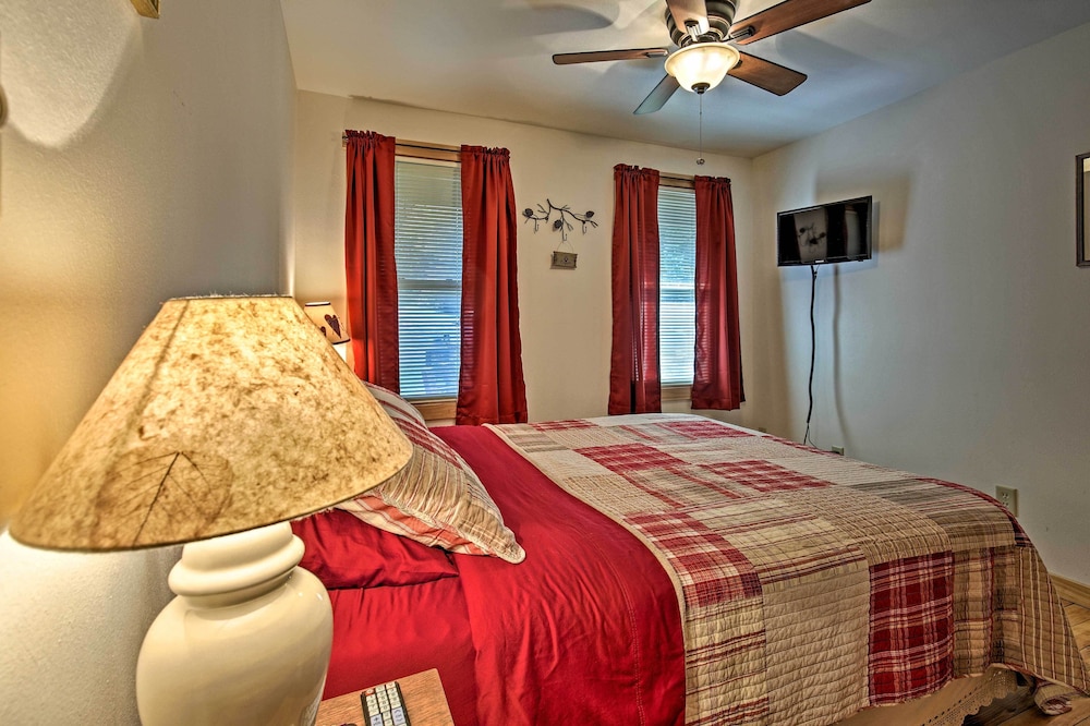 House (2 Bedrooms) photo 1