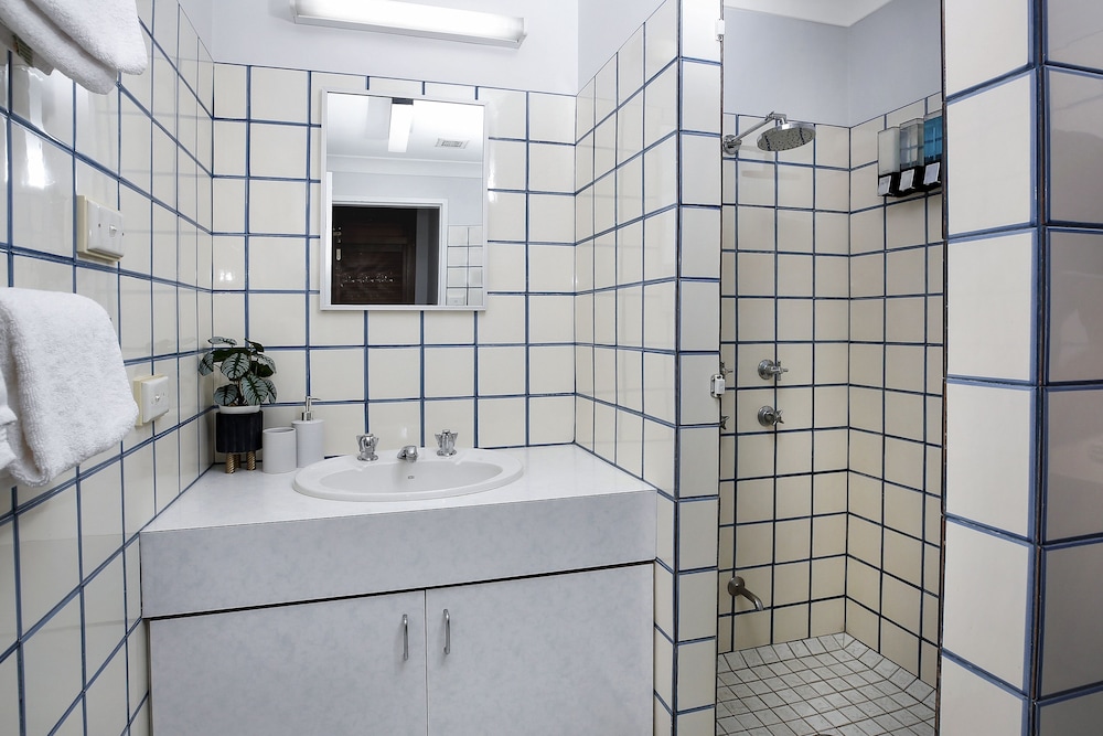 Classic Apartment photo 2