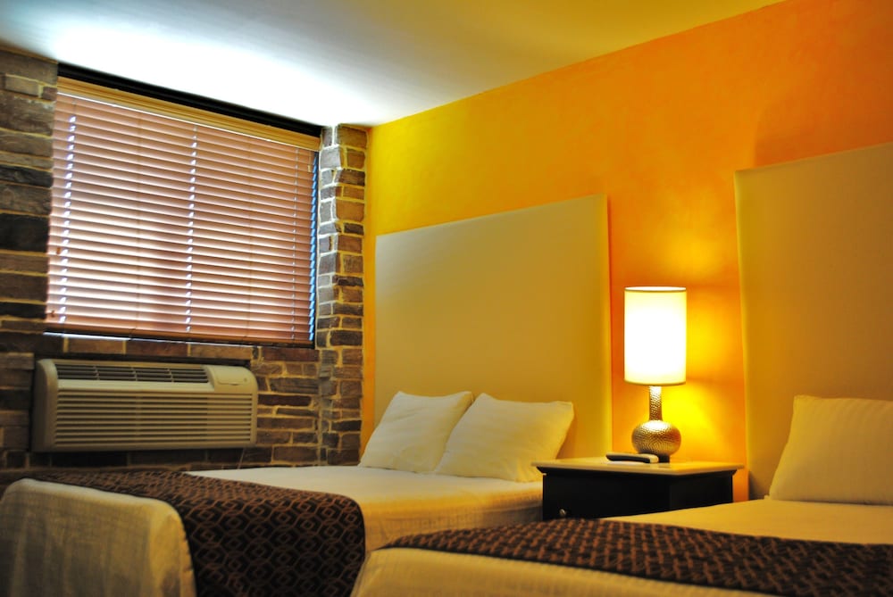Deluxe Double Room, 2 Double Beds, Non Smoking photo 1