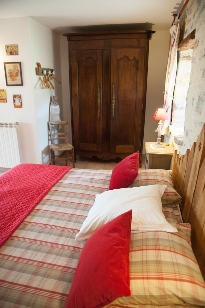 Family Quadruple Room photo 3