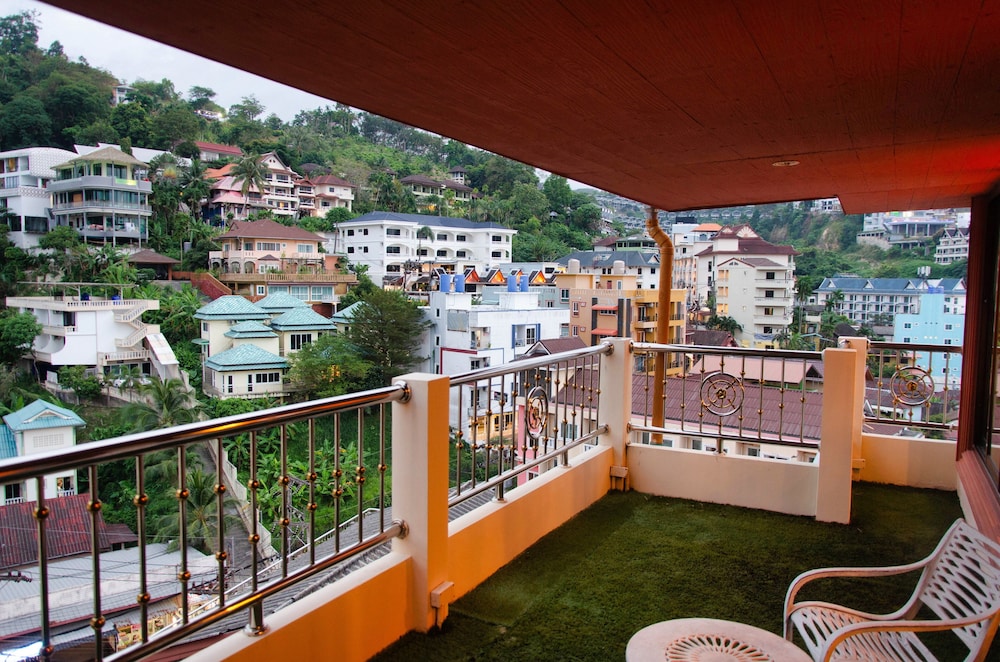 Roof Top Sea View Penthouse Jacuzzi - Photo 14