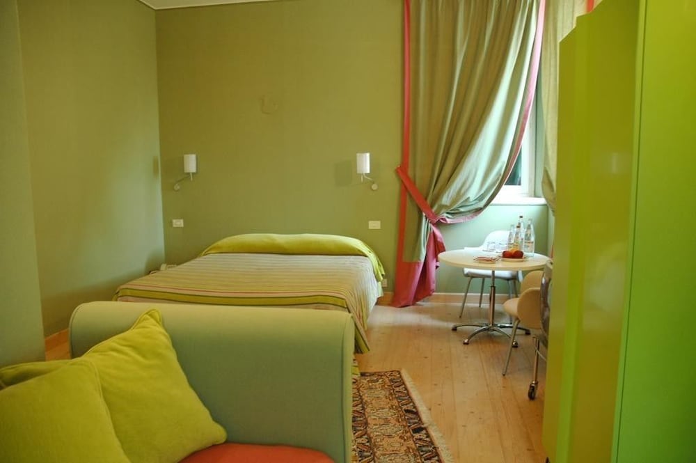 Single Room, 1 Twin Bed photo 1