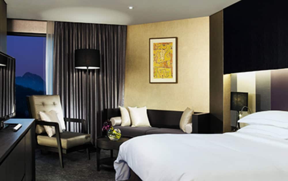 Executive Twin Room, 2 Twin Beds - Photo 3