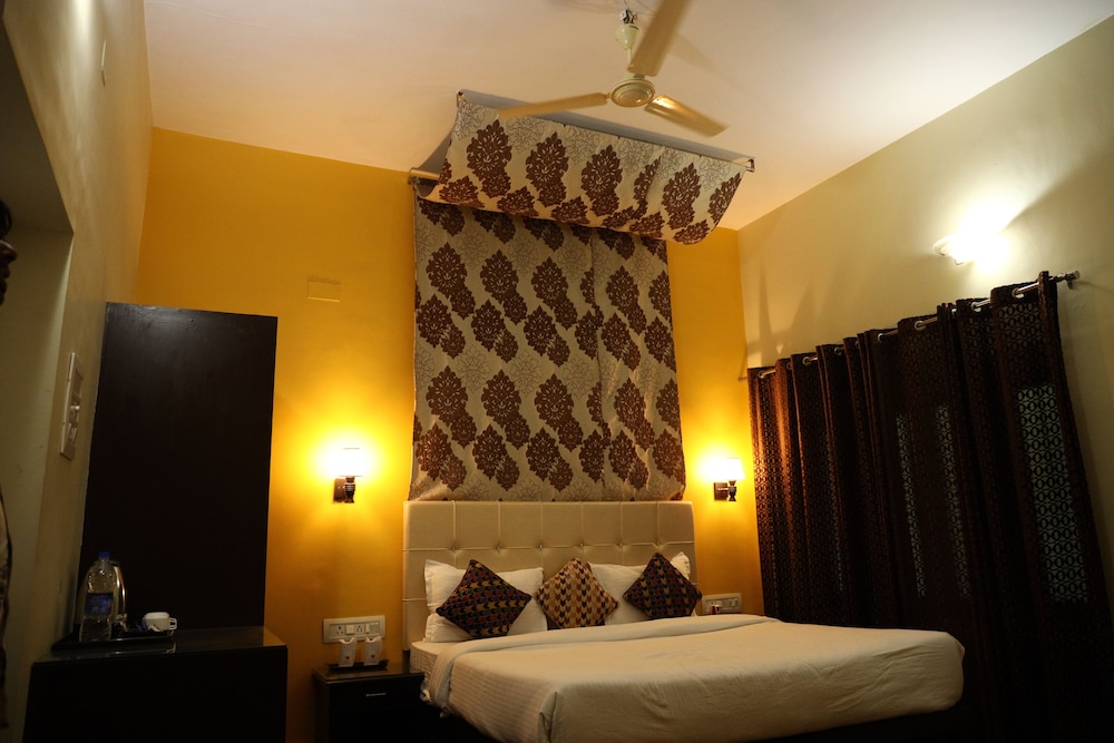Deluxe Double Room, 1 Double Bed, Pool View photo 1