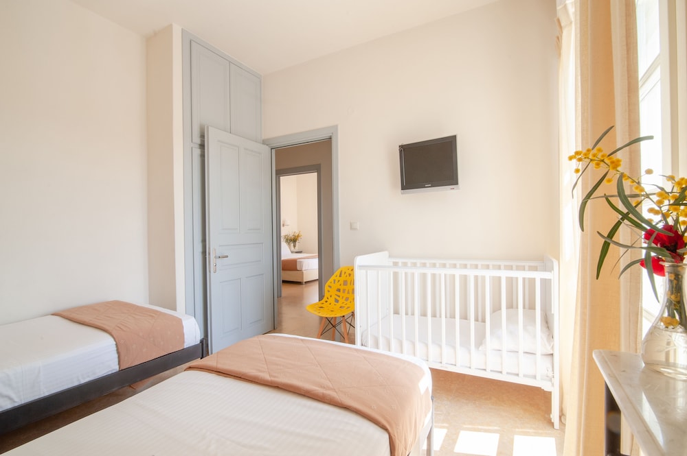 Apartment B with Balcony and Terrace