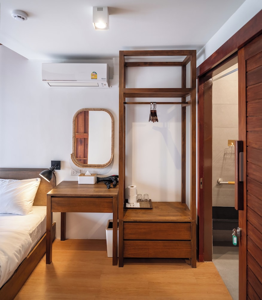 Presidential Apartment, 4 Bedrooms, City View photo 2