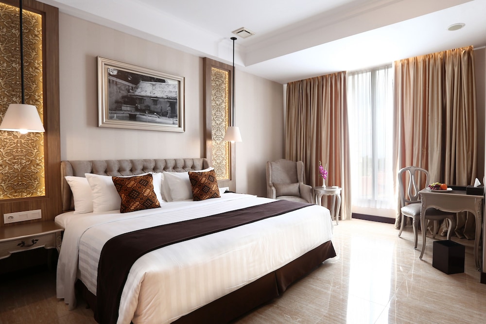 Deluxe Room, 1 Queen Bed