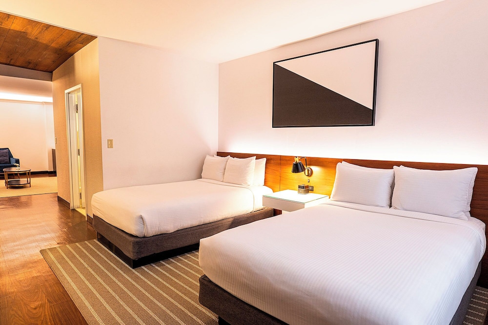 Suite, 1 Bedroom (Double) - Photo 1