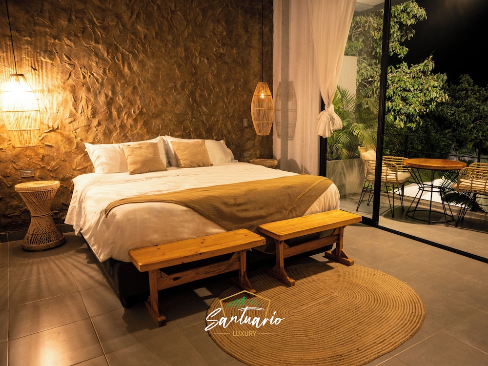 Deluxe Suite, Balcony, Mountain View