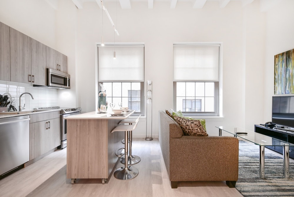 Basic Studio Suite photo 1