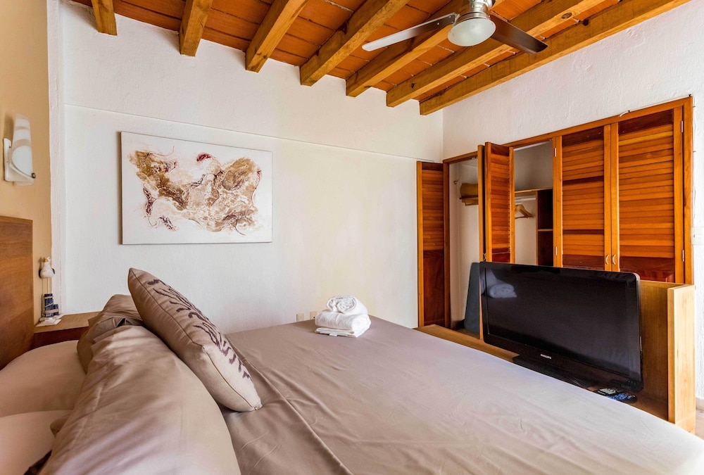 Suite, 1 Bedroom photo 3