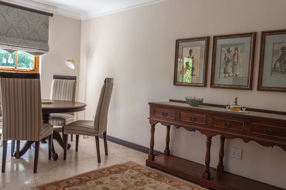 Luxury Suite, 1 Bedroom (Chardonnay Suite) photo 2