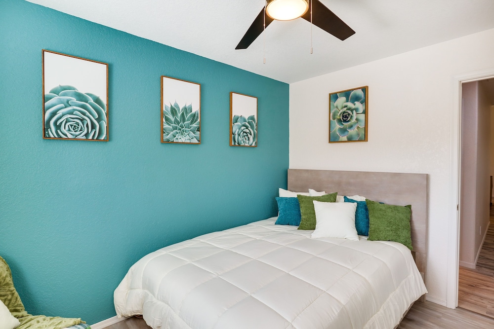House (4 Bedrooms) photo 1