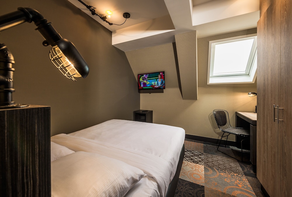 Small Double Room photo 1